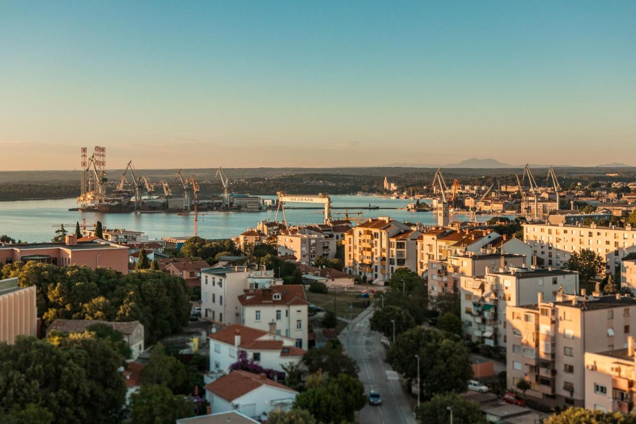 Top Floor Modern Apartment With Incredible Views Pula Dış mekan fotoğraf