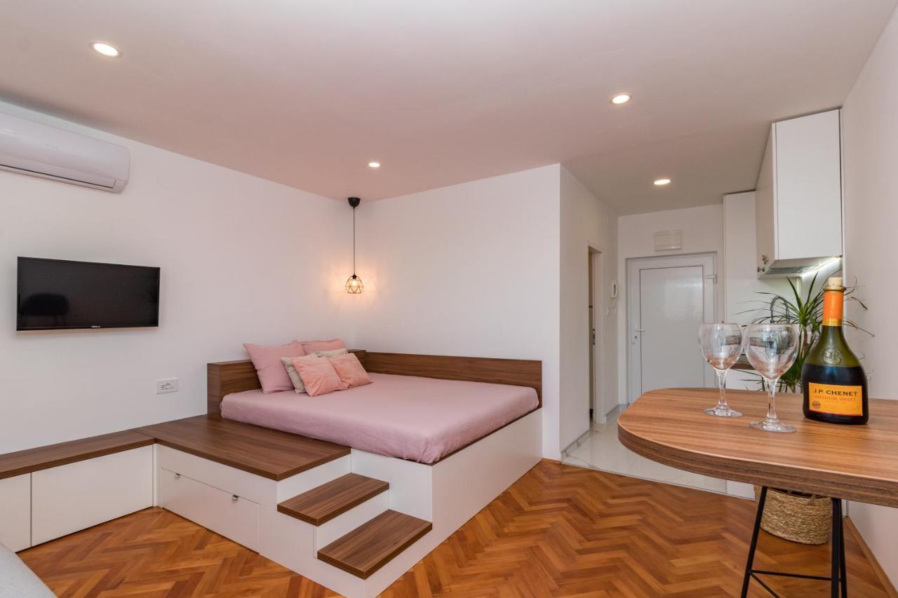 Top Floor Modern Apartment With Incredible Views Pula Dış mekan fotoğraf